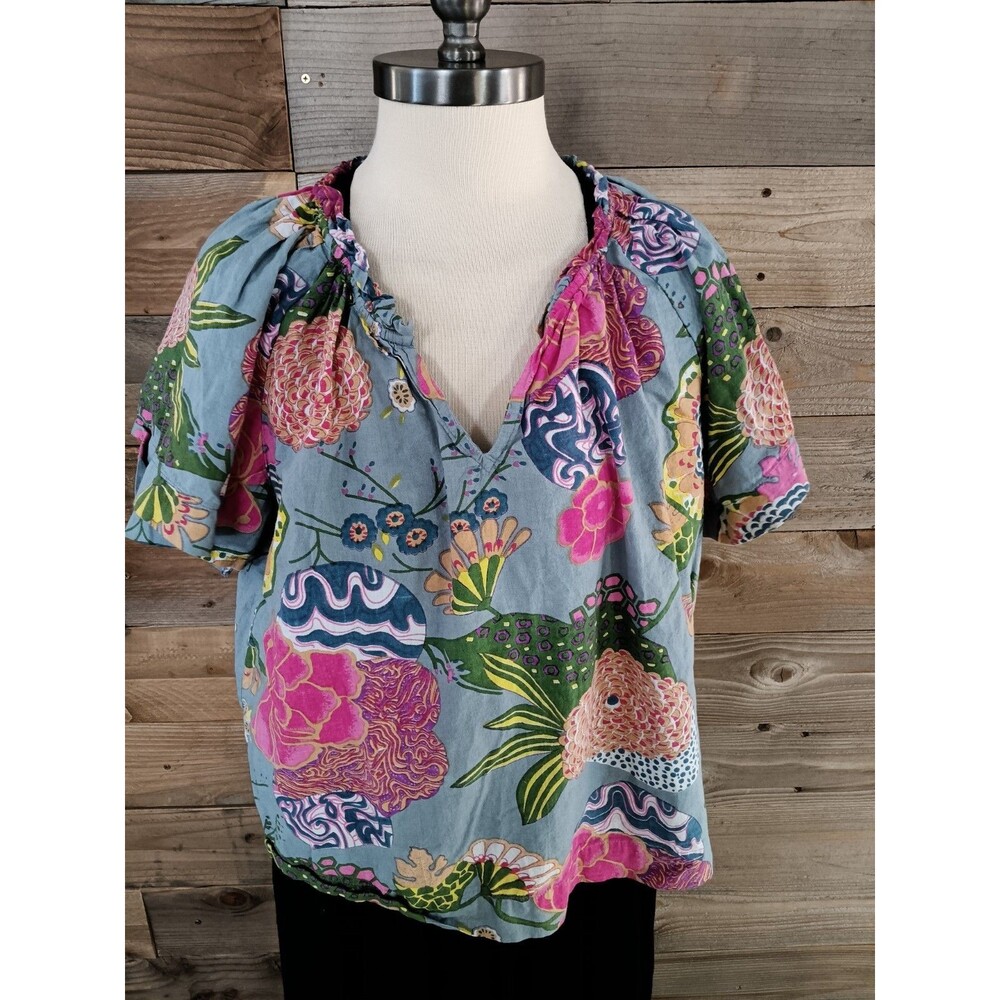 Dylan Floral Print Boho Peasant Top Sz. Med. 100% Cotton V-Neck EUC
